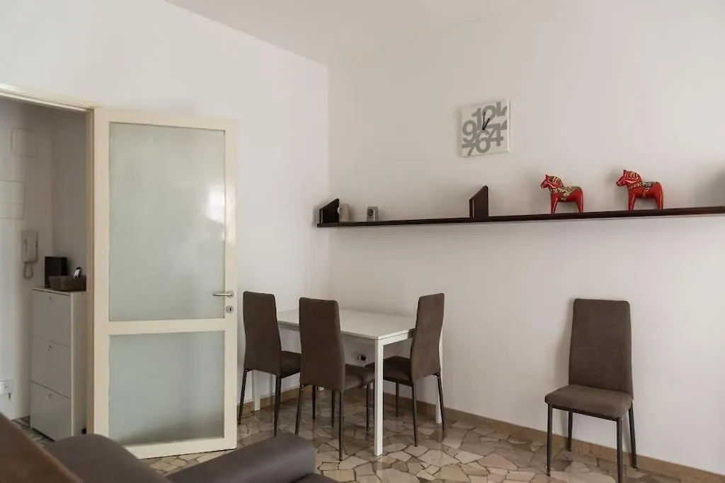 Apartment Youhosty - Lodi Quater Milan