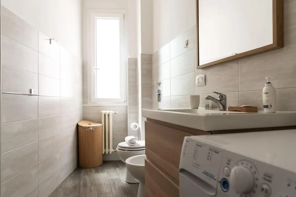 Apartment Youhosty - Lodi Quater Milan